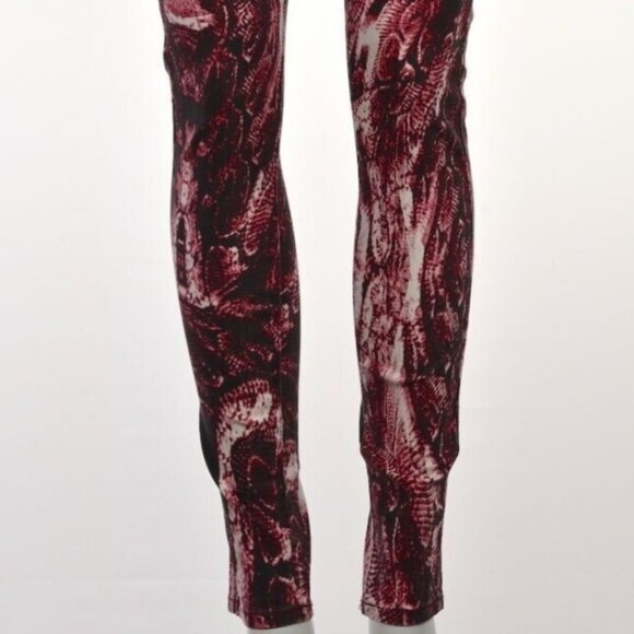 Women's Snakeskin Print Skinny Jeans Reptile Print Burgundy Merlot Pockets sz 30 - Picture 12 of 13